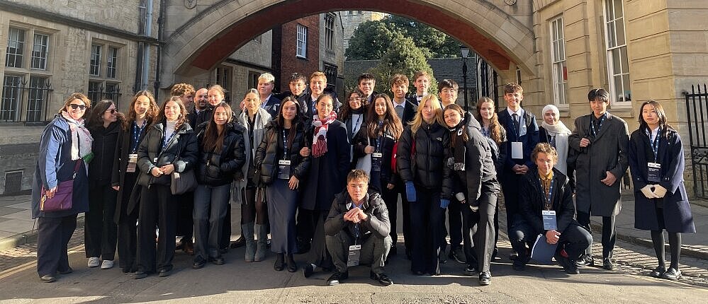 BMS Model UN @ Oxford